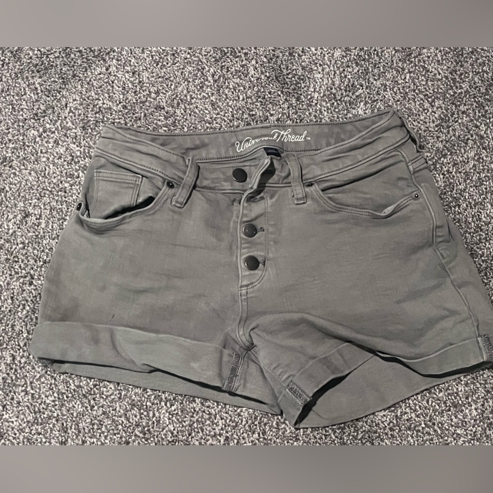 Universal Thread olive green Shorts